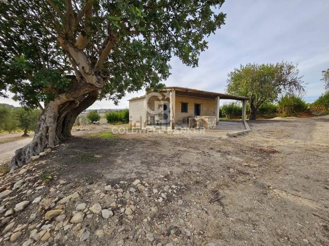 Casa in vendita a Ispica, Sicilia