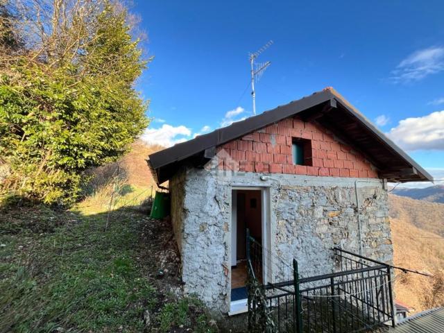 Casa in vendita a Valbrevenna, Liguria