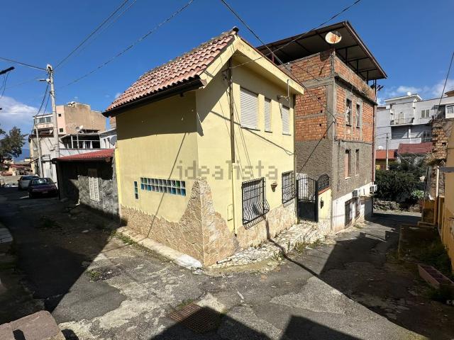 Casa in vendita a Calabria, Reggio Calabria