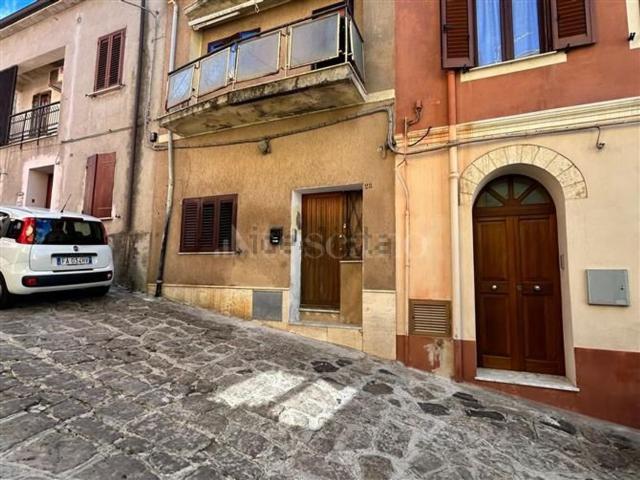 Casa in vendita a Osilo, Sardigna/Sardegna