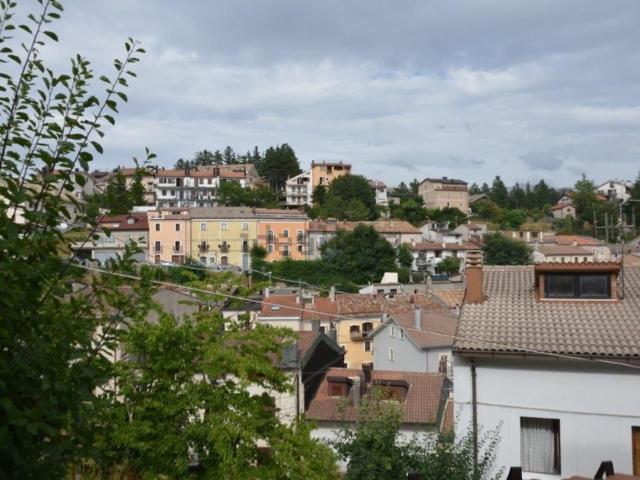 Casa in vendita a Ovindoli, L'Aquila