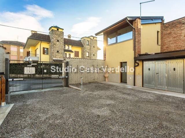 Casa in vendita a Ciserano, Lombardia