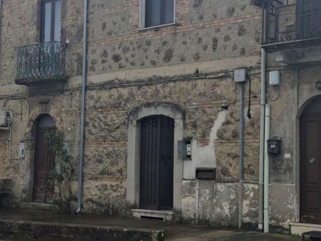 Casa in vendita a Isola Del Liri E Superiore, Lazio
