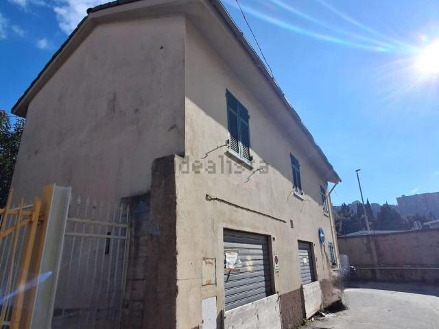 Casa in vendita a Val Polcevera, Serra Riccò