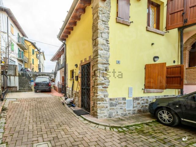 Casa in vendita a Roteglia, Castellarano