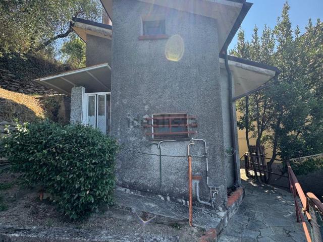 Casa in vendita a Carasco, Liguria