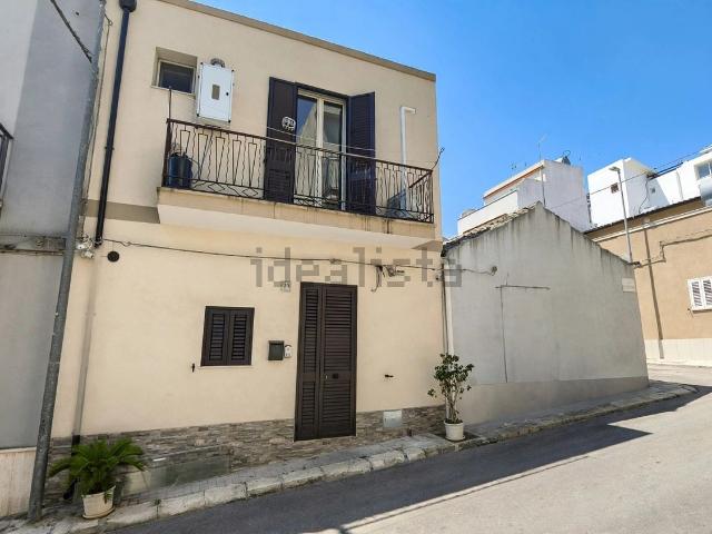 Casa in vendita a Ispica, Sicilia