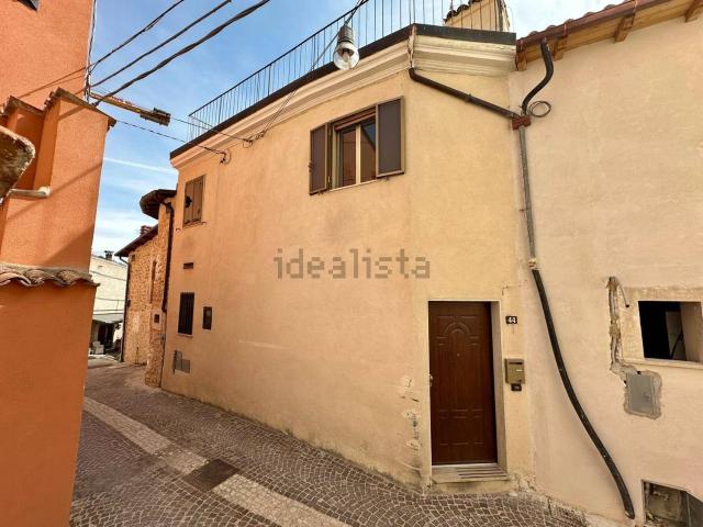 Casa in vendita a San Pio delle Camere, L'Aquila
