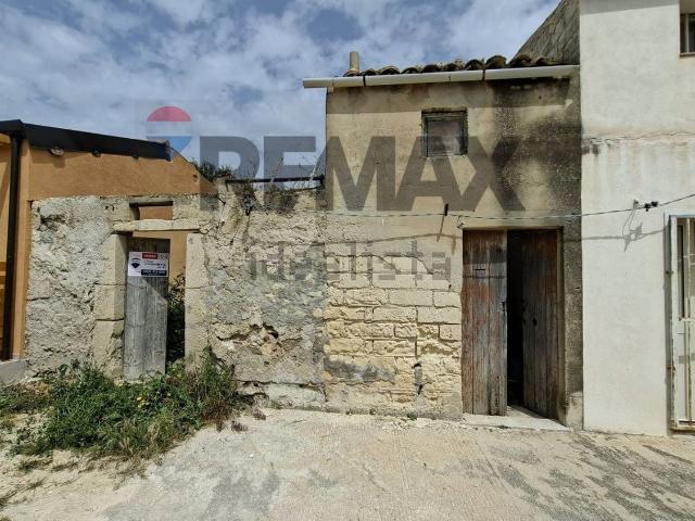 Casa in vendita a Marina di Marza, Ispica