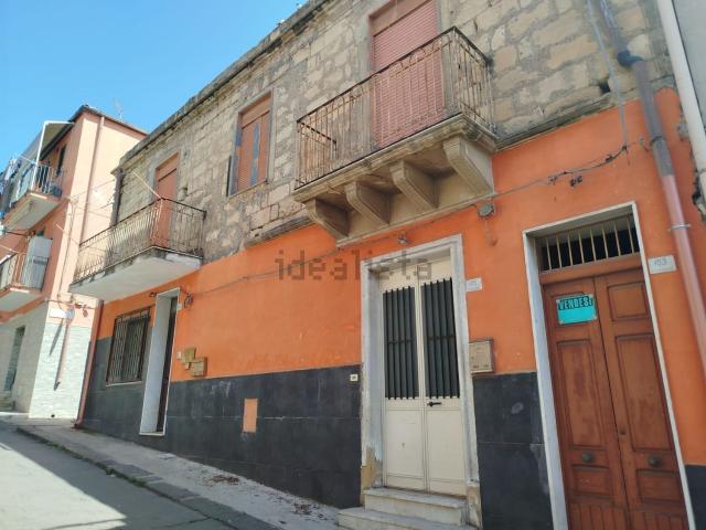 Casa in vendita a Scordia, Sicilia