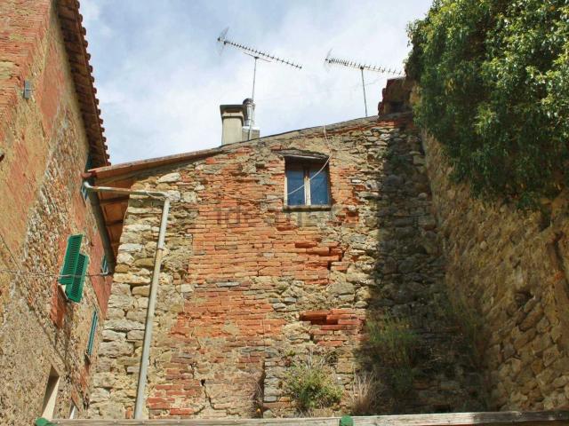 Casa in vendita a Piegaro, Umbria