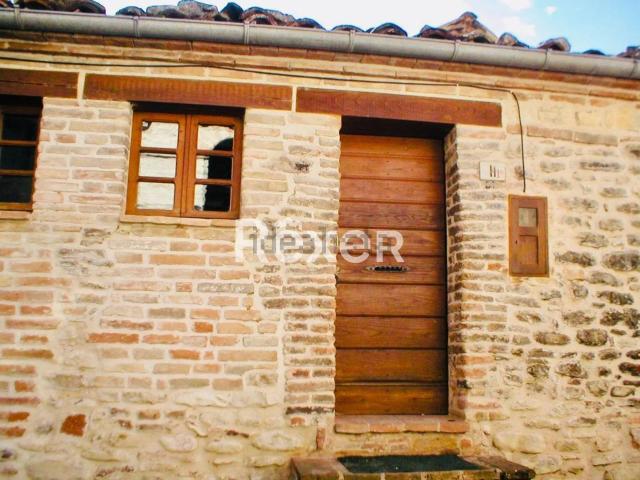 Casa in vendita a Piedivalle, Montefortino