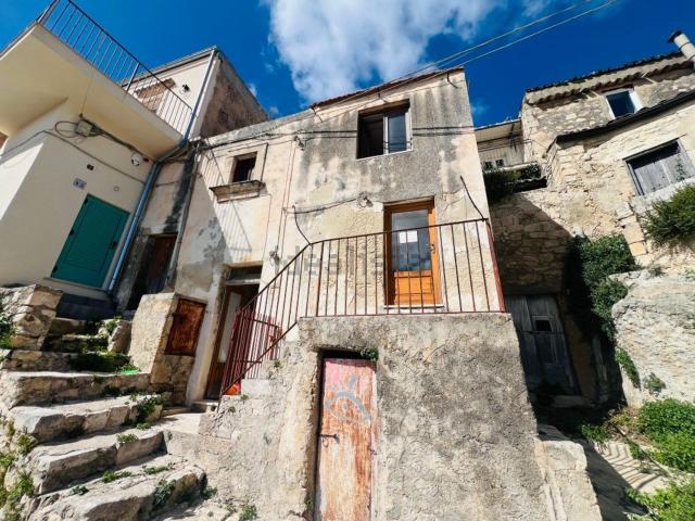 Casa in vendita a Modica Alta, Marina Di Modica