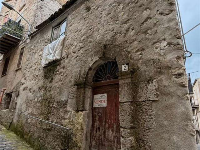 Casa in vendita a Mussomeli, Sicilia