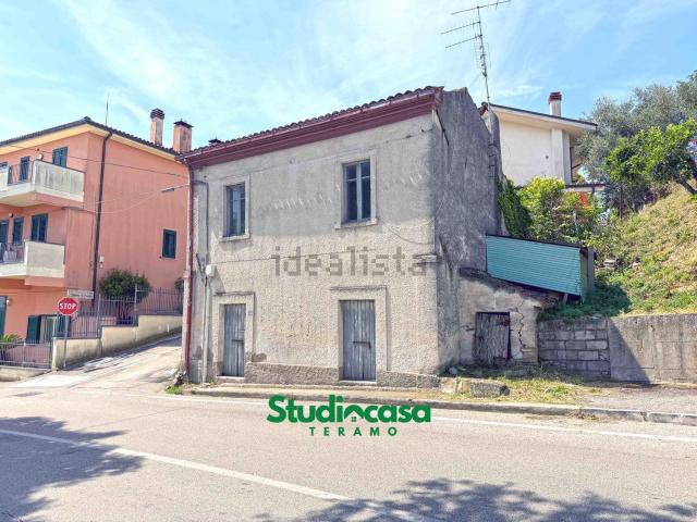 Casa in vendita a Notaresco, Abruzzo