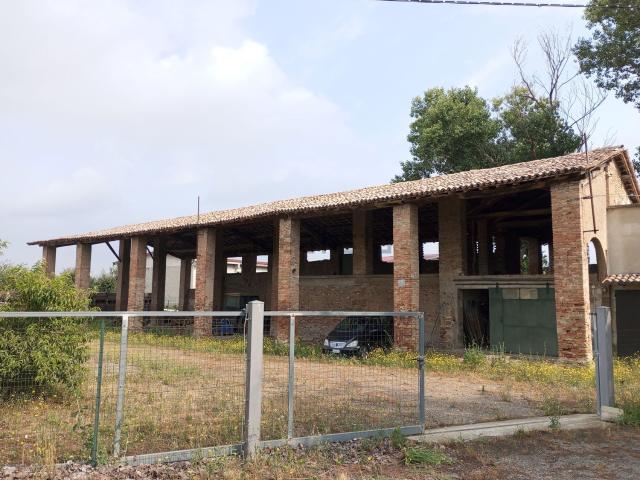 Casa in vendita a Voghera, Lombardia