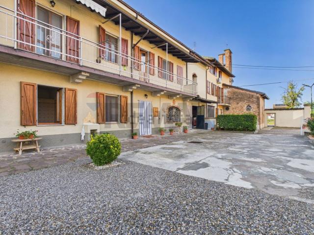 Casa in vendita a Barbianello, Lombardia
