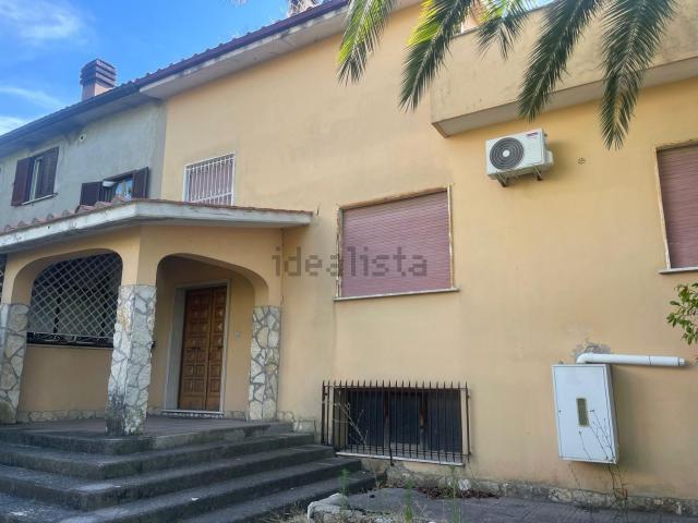 Casa in vendita a Roma Capitale, Lazio