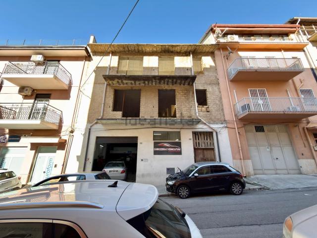 Casa in vendita a Partinico, Sicilia