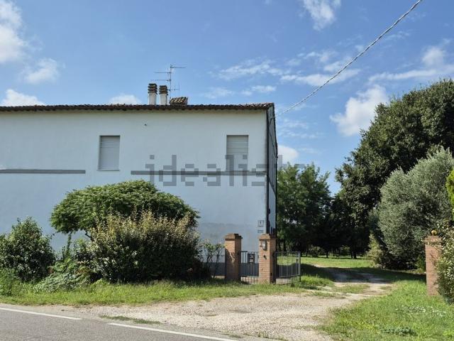 Casa in vendita a Unione di Comuni della Romagna Forlivese, Quattro
