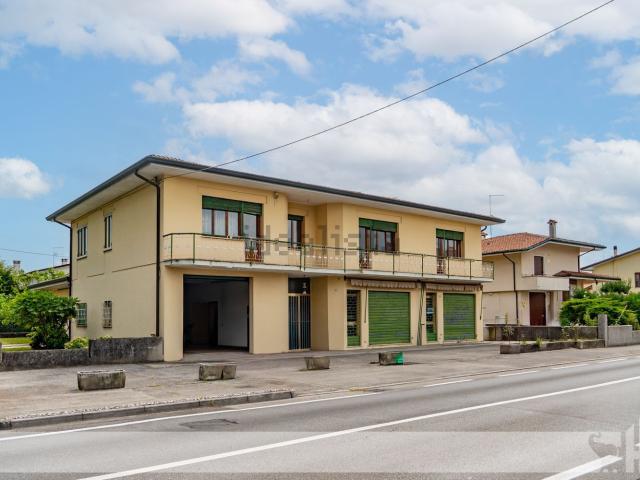 Casa in vendita a Villorba, Veneto