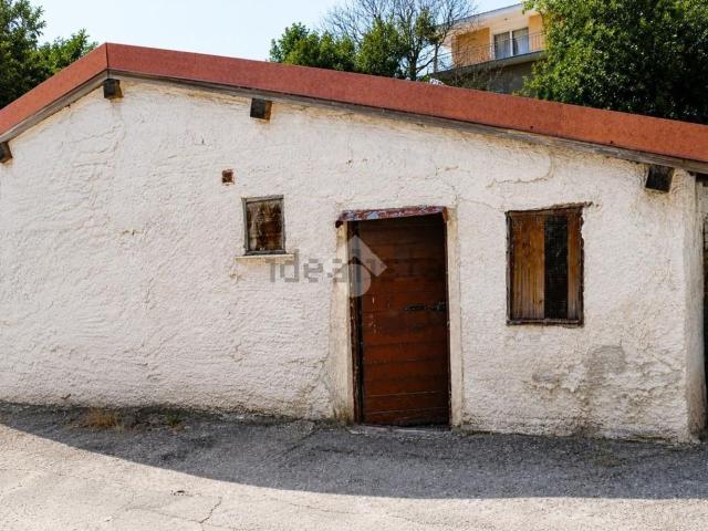 Casa in vendita a Tarquinia, Lazio