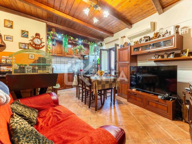 Casa in vendita a Lascari, Sicilia