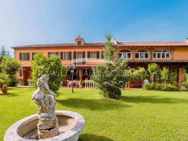Casa in vendita a Piemonte, Asti
