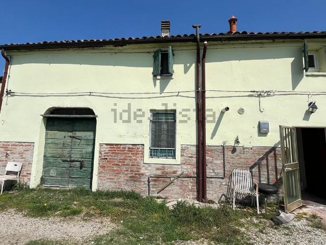 Casa in vendita a Ferrara, Reggio Emilia