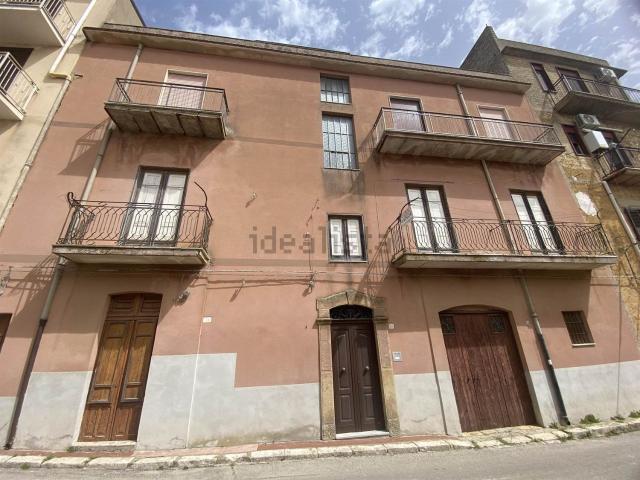Casa in vendita a Naro, Sicilia
