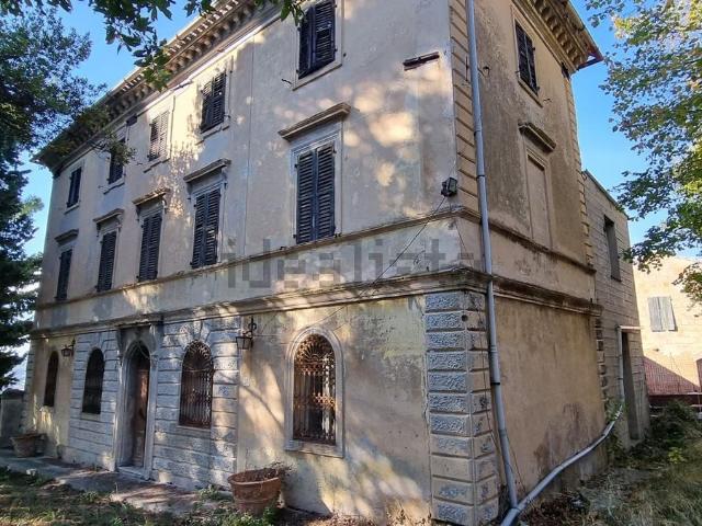 Casa in vendita a Marche, Ancona
