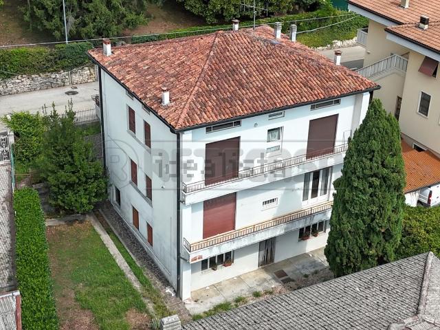 Casa in vendita a Valdagno, Veneto