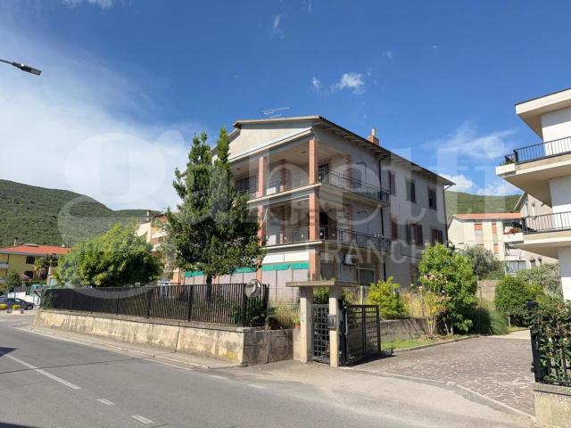 Casa in vendita a Amelia, Umbria