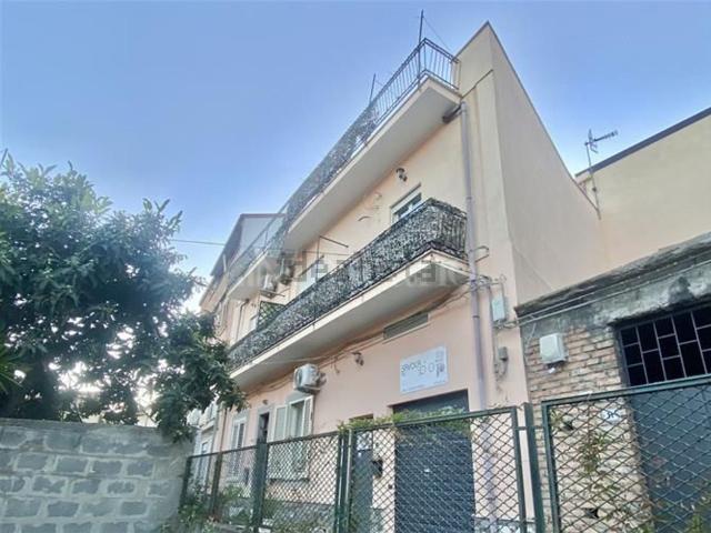 Casa in vendita a Santa Teresa Di Riva, Sicilia