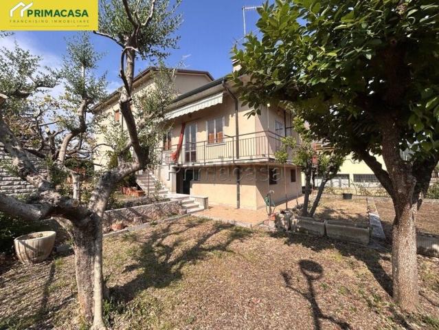 Casa in vendita a Santa Maria, Negrar