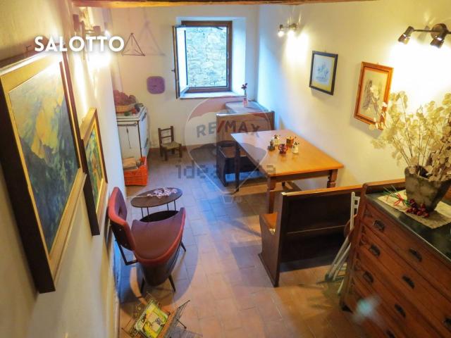 Casa in vendita a Roccastrada, Toscana