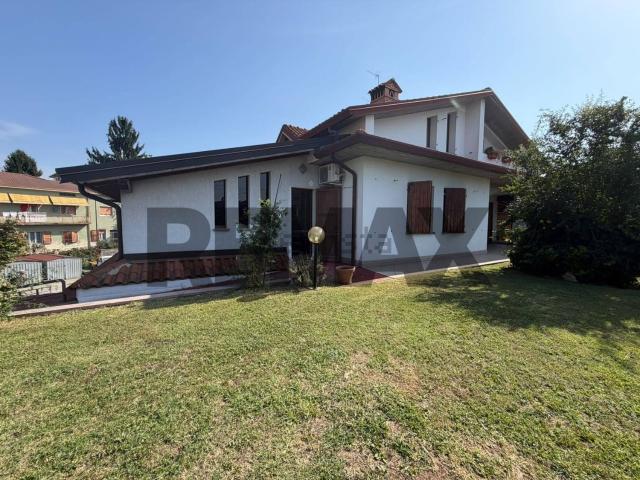 Casa in vendita a Montello, Bergamo
