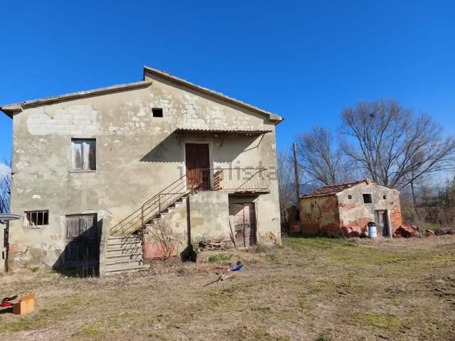 Casa in vendita a Castiglion Fiorentino, Toscana
