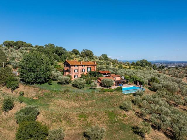 Casa in vendita a Tofori, Capannori