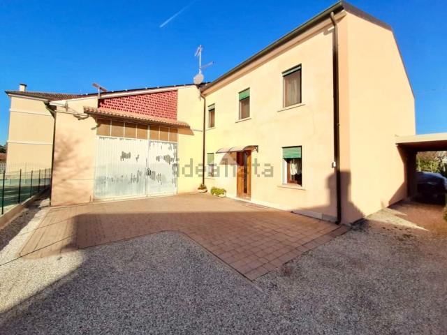 Casa in vendita a Agugliaro, Veneto