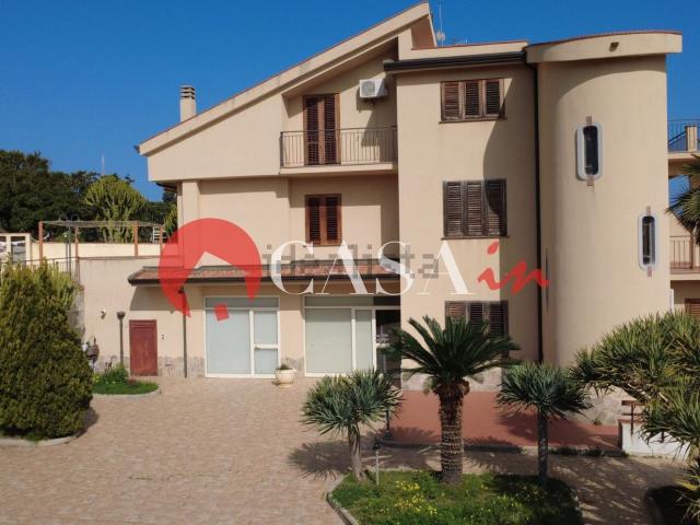 Casa in vendita a San Martino, Capo D'orlando