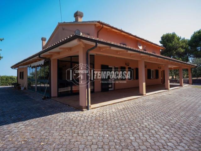 Casa in vendita a Marche, Pesaro E Urbino