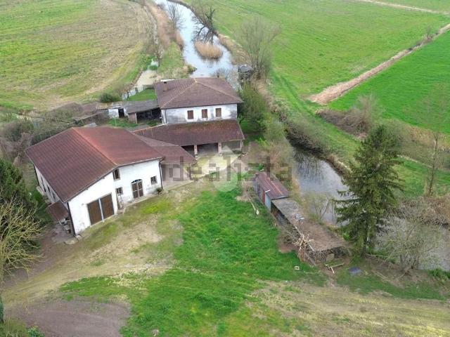 Casa in vendita a Porto Mantovano, Lombardia