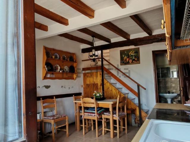 Casa in vendita a Borgonovo Val Tidone, Reggio Emilia