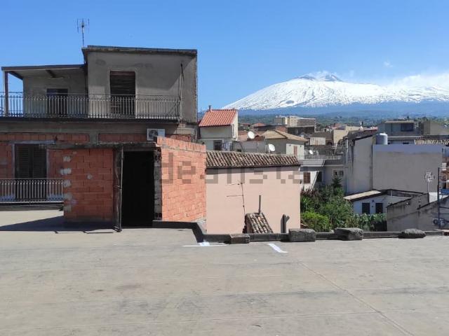Casa in vendita a Biancavilla, Sicilia