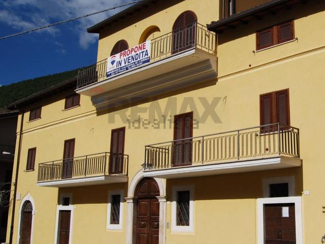 Casa in vendita a Barete, Abruzzo