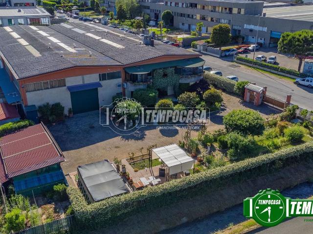 Casa in vendita a Bareggio, Lombardia