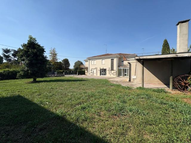 Casa in vendita a Busiago Nuovo, Campo San Martino