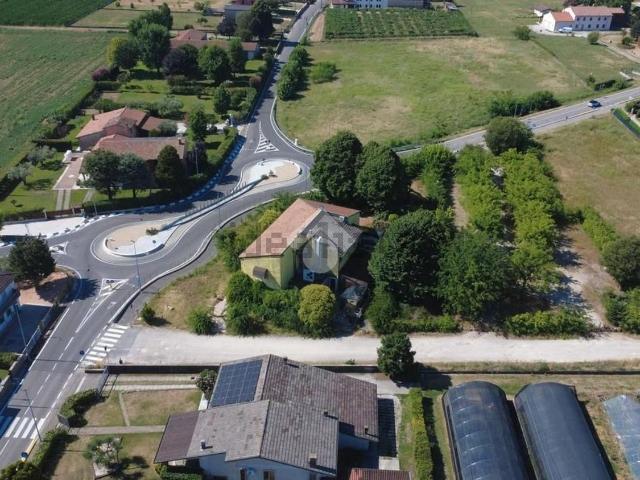 Casa in vendita a Gazzolo, Arcole