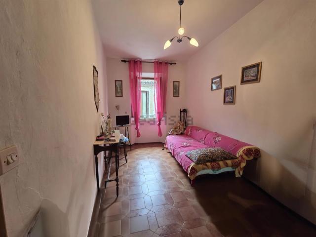 Casa in vendita a Unione di Comuni Montani Colline del Fiora, Pitigliano